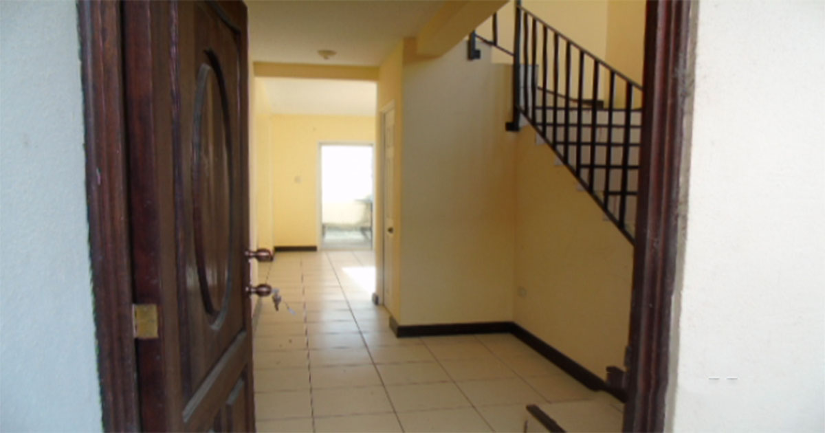 Venta de Casa o Casas, Terrenos, Propiedades, Apartamentos, Inmuebles en Guatemala, zona 11, zona 7, zona 2, zona 18, zona 16, Mixco, Carretera Al Salvador, Fraijanes, Santa Catarina Pinula, Antigua Guatemala, Villa Nueva, Villa Canales, San Miguel Petapa - Venta o Alquiler de Casas En Guatemala